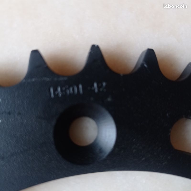 Couronne moto neuve honda- Suzuki, prix 25 (image 3)