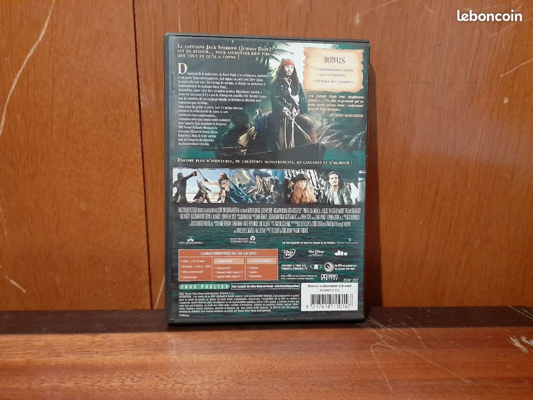 Dvd pirates des caraïbes le secret du coffre maudit (image 2)