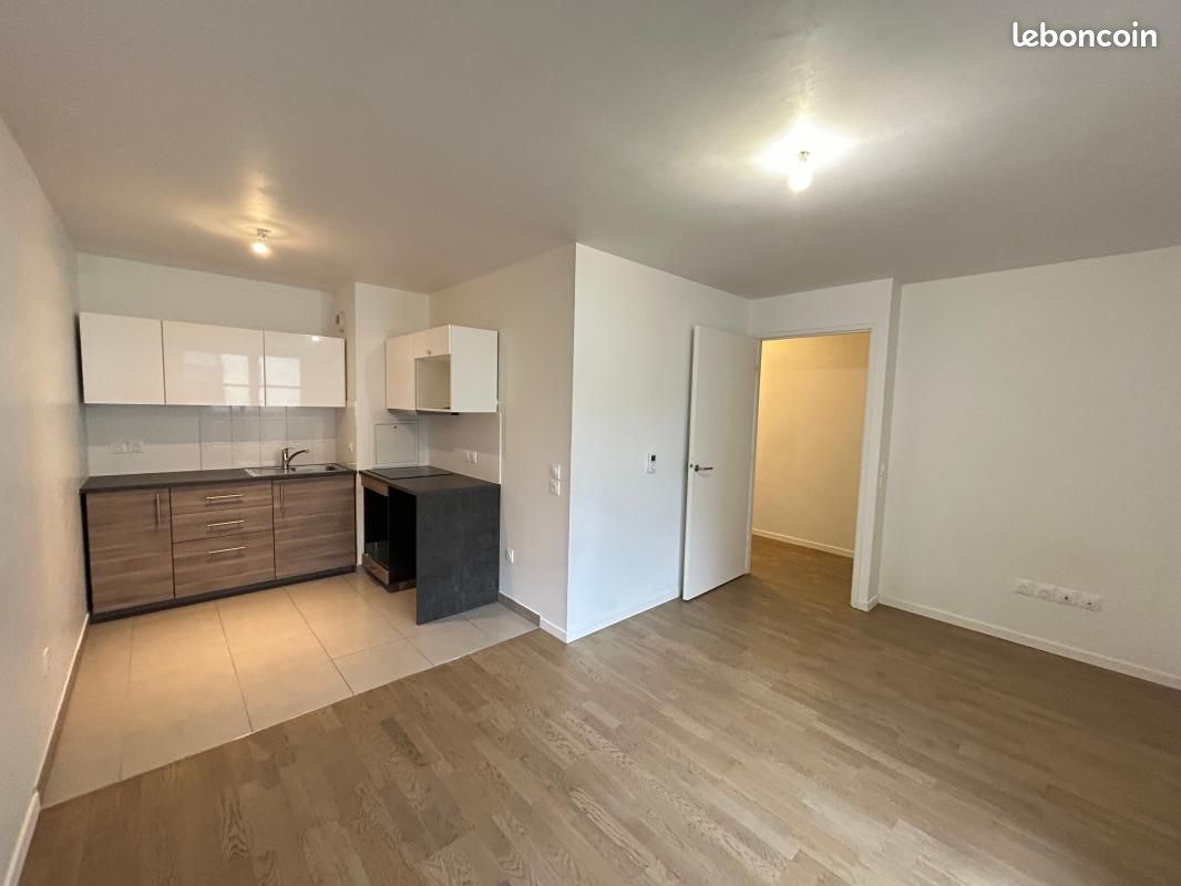 Appartement 2 pièces 41 m² · à Clamart · 41 m² · 1 083 €/mois