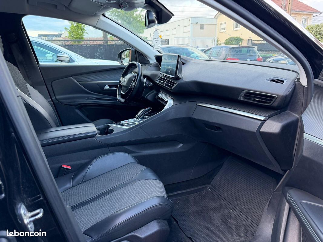 PEUGEOT 3008 BlueHDi 130ch SS EAT8 Allure BOITE AUTOMATIQUE (image 9)