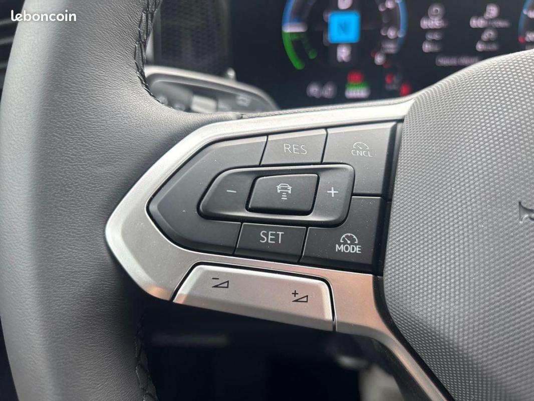 Volkswagen Tiguan NOUVEAU 1.5 EHYBRID 204CH DSG6 LI (image 21)