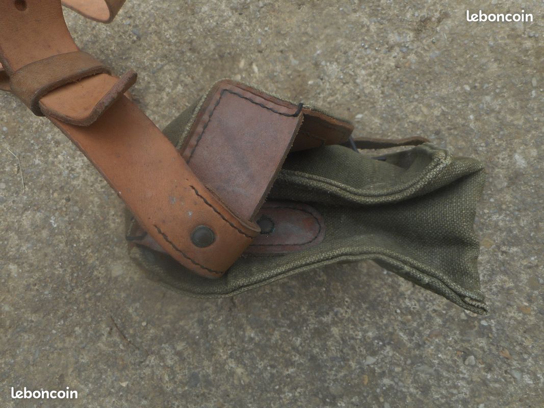Militaria porte chargeur FM 24 29 1er type après guerre daté 1-57 (image 5)