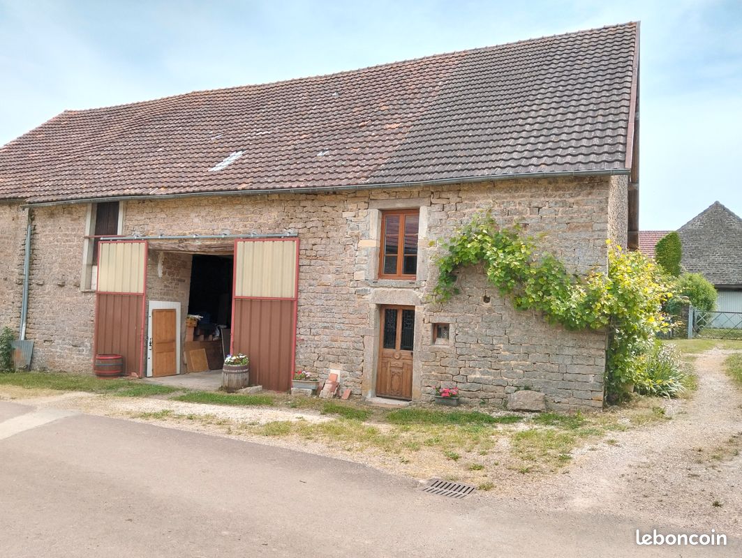 Maison 1 pièce 150 m² · à Bligny-sur-Ouche · 150 m² · 55 000 €