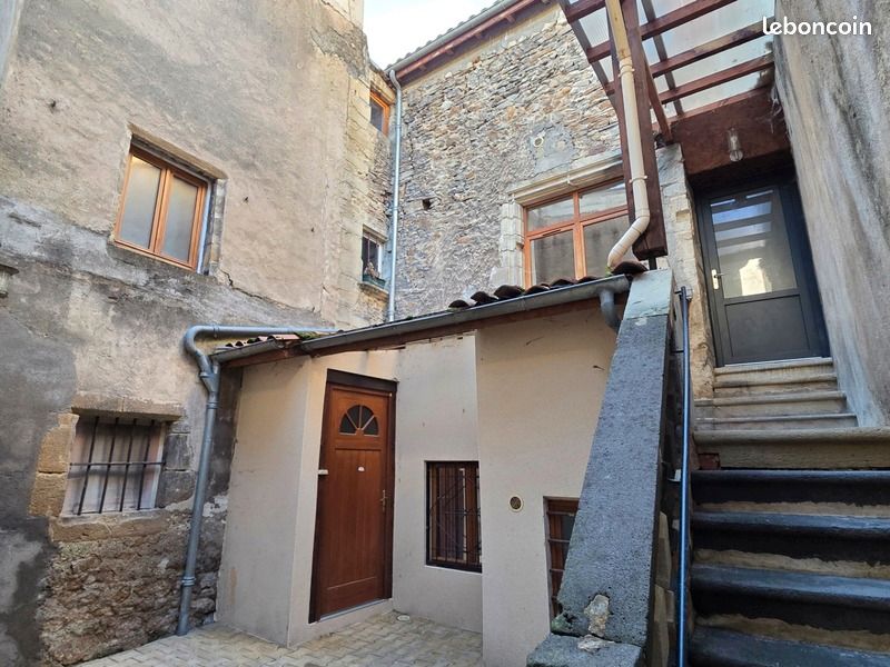 Immeuble 8 pièces 200 m² · à Billom · 200 m² · 208 000 €