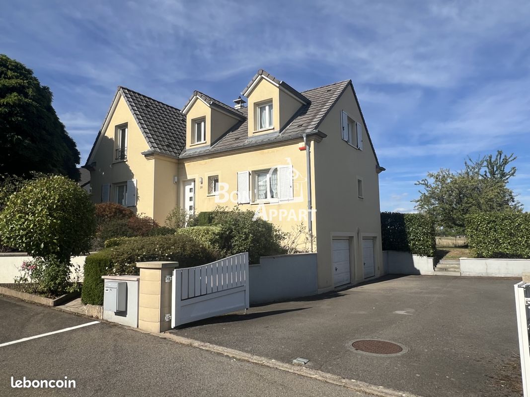 Maison 8 pièces 175 m² · à Villers-la-Chèvre · 175 m² · 420 000 €