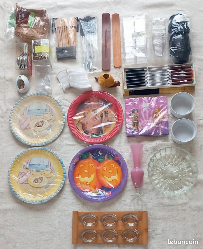 Lot Divers Articles pour Brocante, Donne Divers Cadres Neufs (image 9)