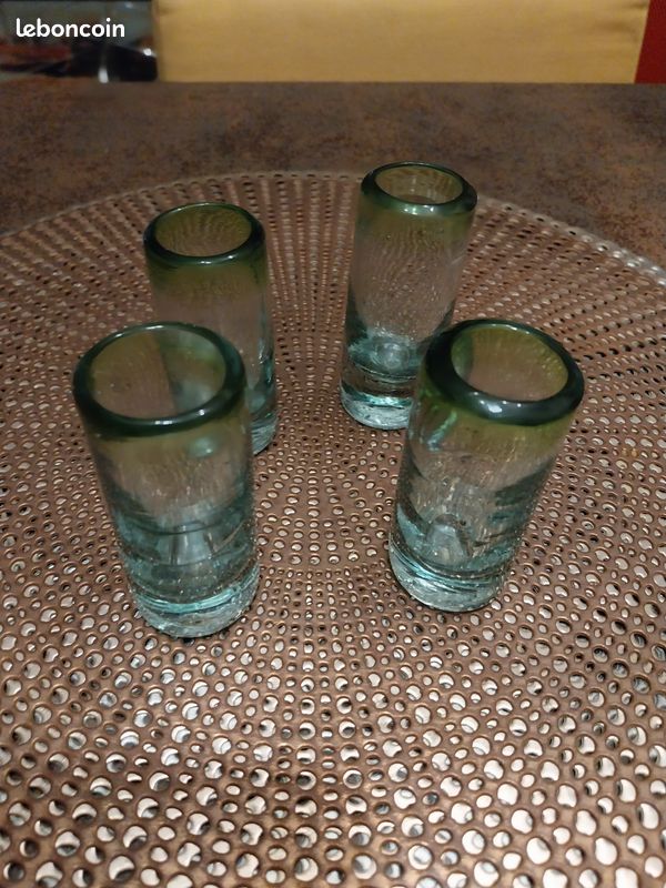 Lot de 4 petits verres a shots ou tequila mexicain verre souffle (image 1)