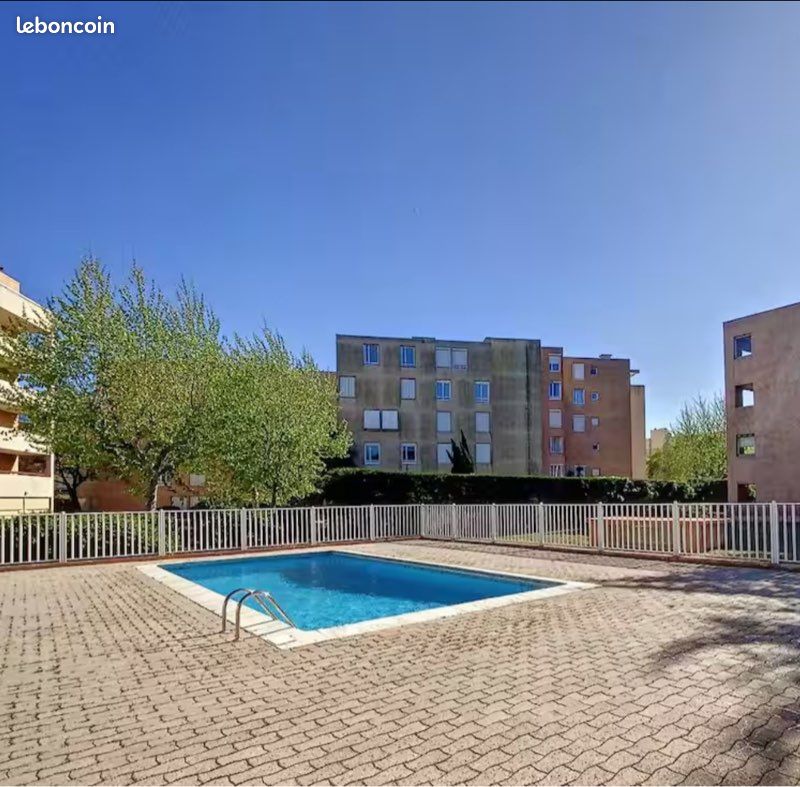 Appartement proche plage - résidence avec piscine et parking (image 9)