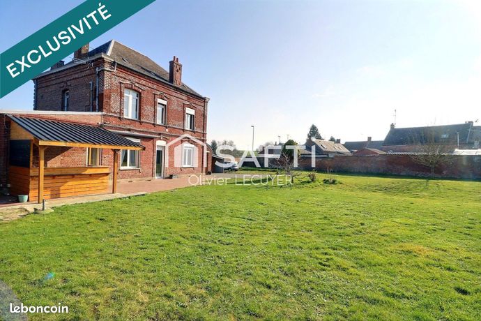 Propriété 8 pièces 178 m²