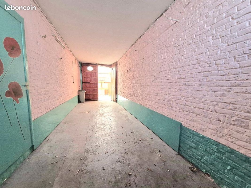 Maison 8 pièces 165 m² · à Vieux-Condé · 165 m² · 134 000 €