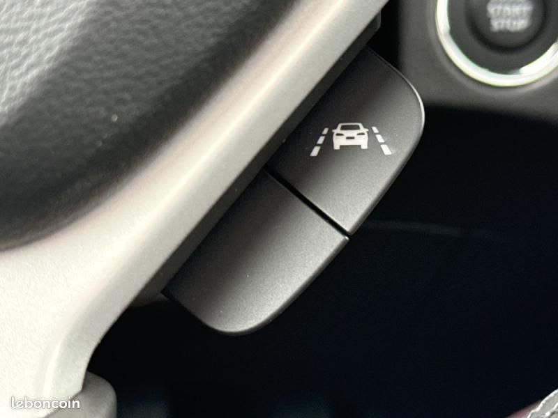 Suzuki S-Cross 1.4 Boosterjet Hybrid 110ch Style MY25 (image 24)