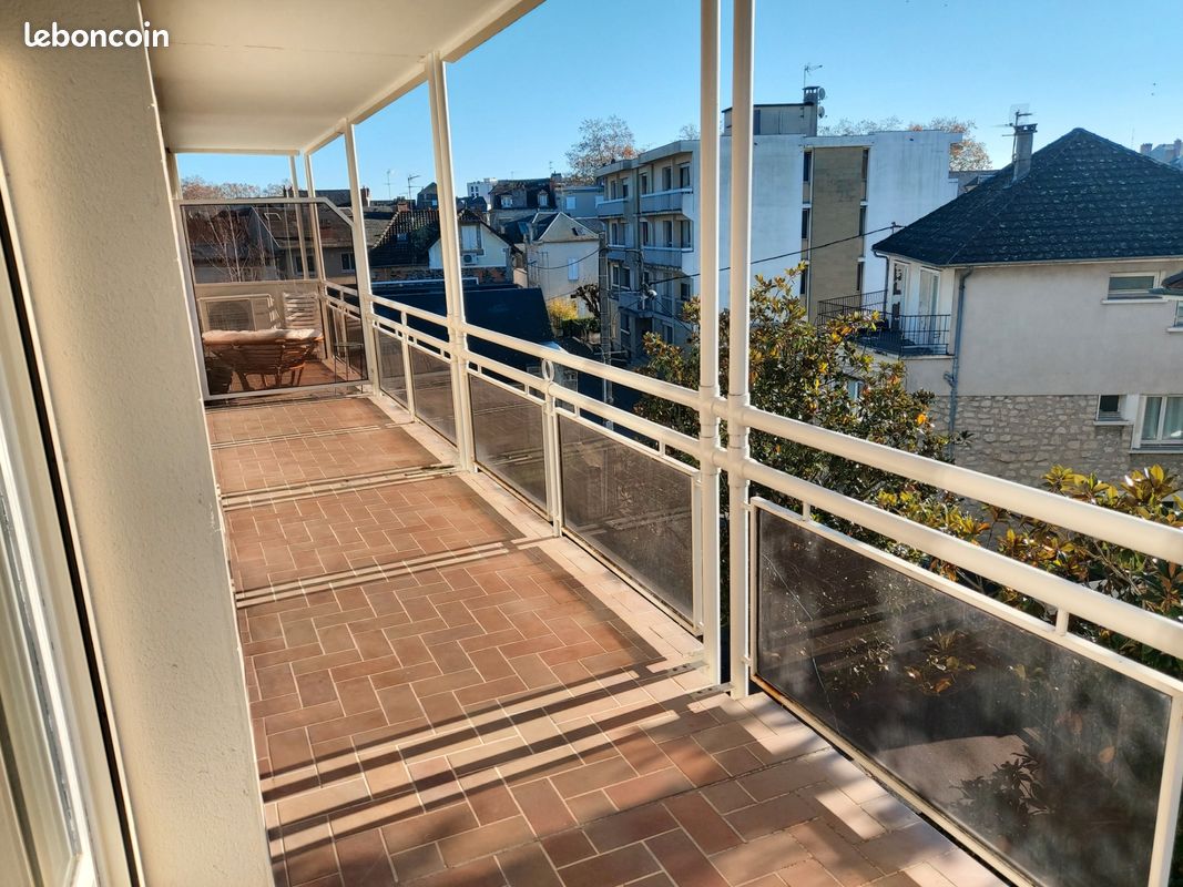 Appartement F4 de 81 m² avec garage - Brive-la-Gaillarde 19100 (image principale 4)