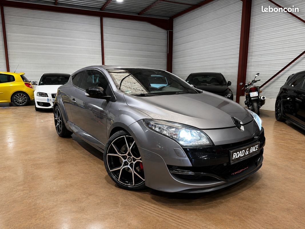 Renault Megane iii RS TROPHY numérotée 2.0 turbo 265 ch - Châssis Cup / Recaro Cuir / Différentiel Autobloquant / Radar ... (image 1)