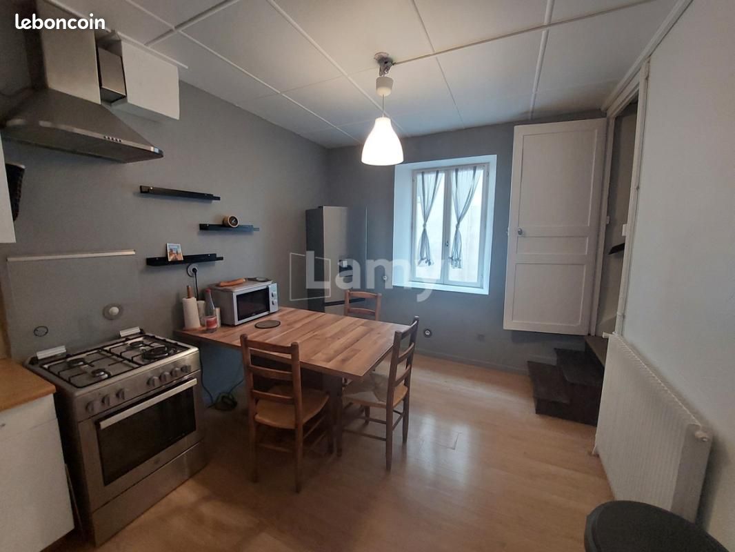 Maison 2 pièces 48 m² · à Issoire · 48 m² · 500 €/mois