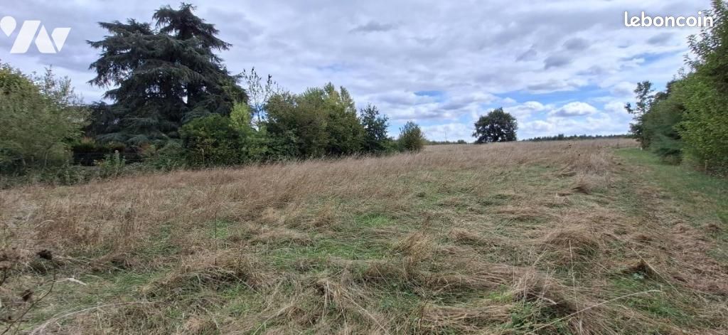 Terrain 602 m² · à Feneu · 602 m² · 88 200 €