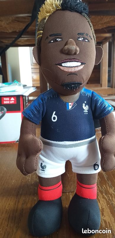 Lot 3 peluches joueurs de football (image 4)