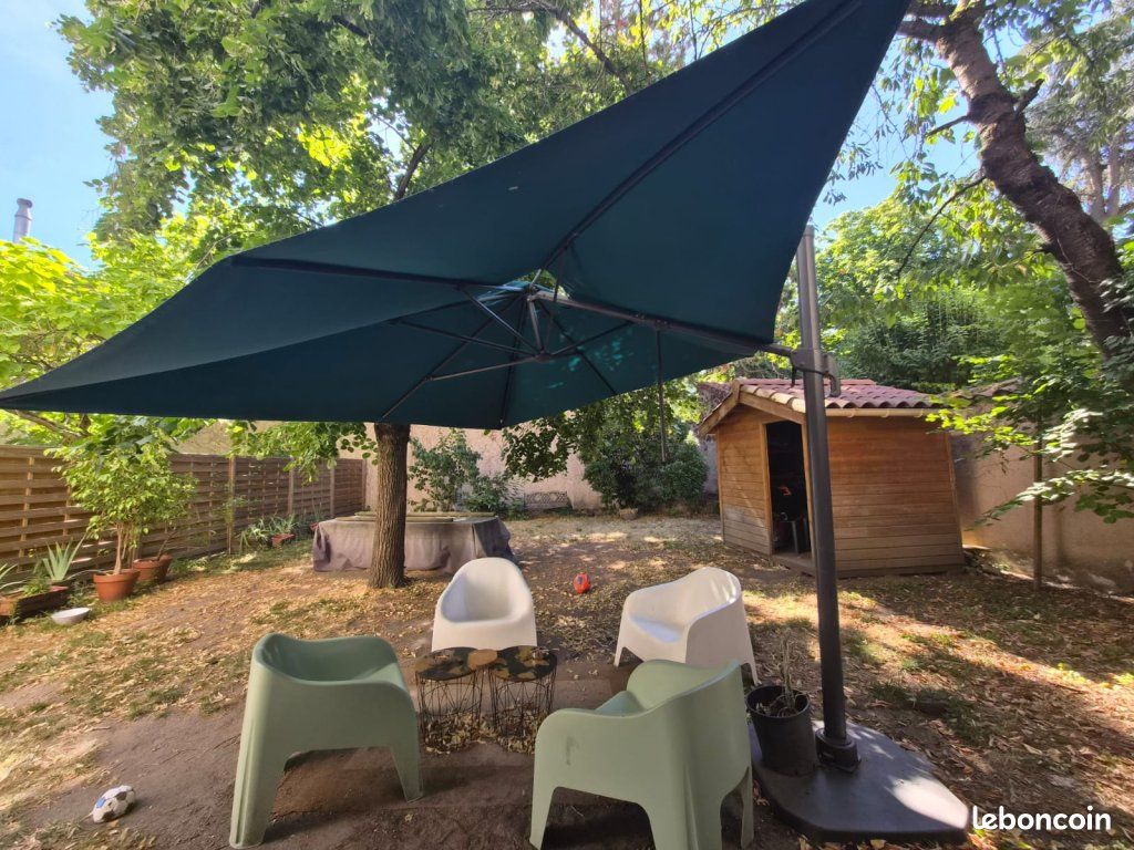 Maison 3 pièces 180 m² · à Montbrison · 180 m² · 370 000 €
