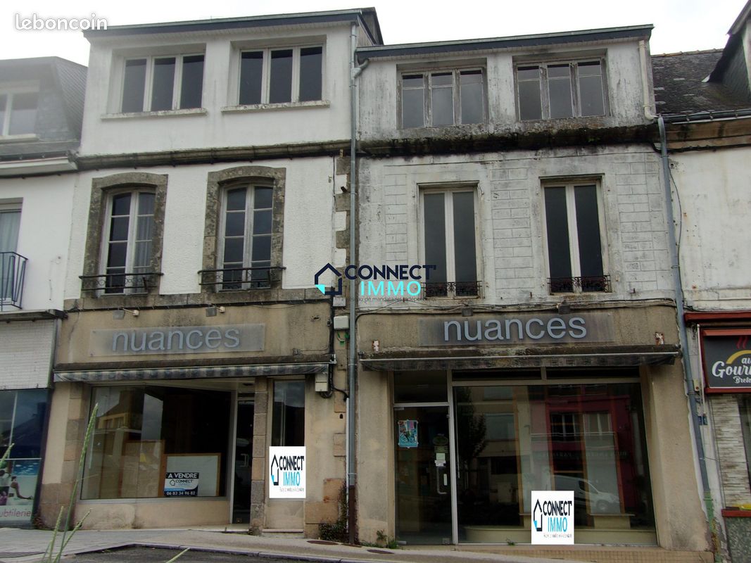 Local commercial 210 m² · à Gourin · 210 m² · 71 000 €