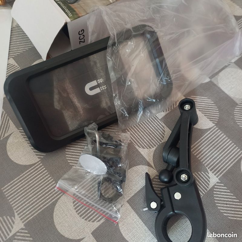 Support téléphone neuf pour motos (image 1)