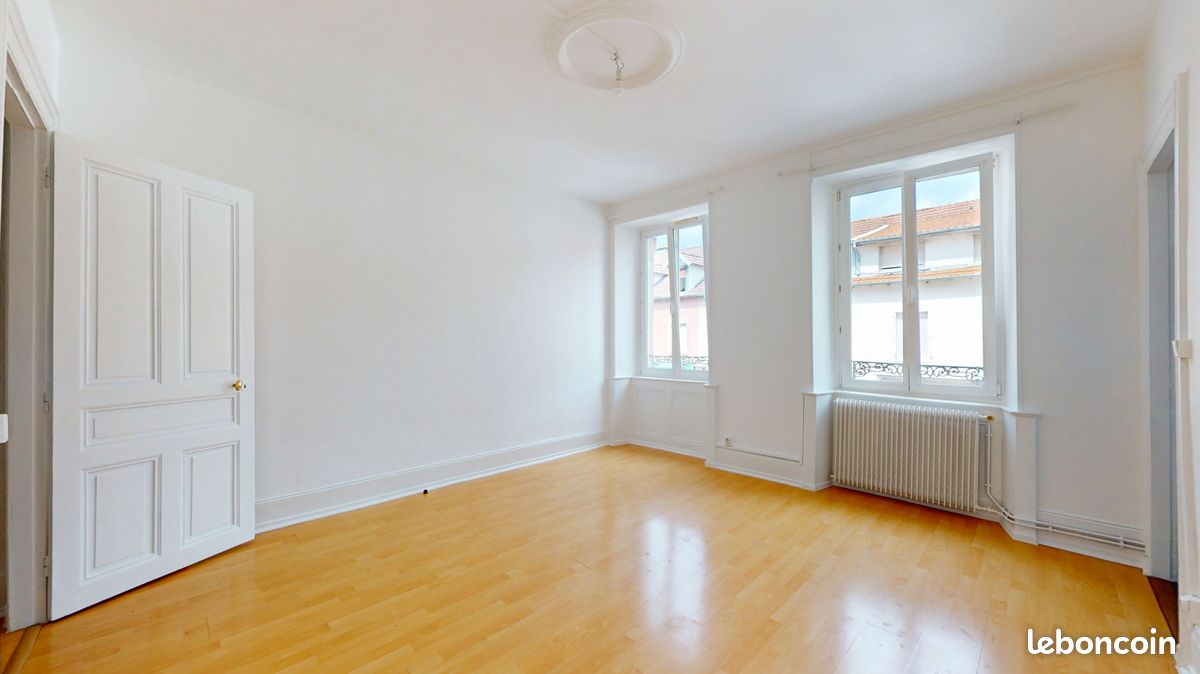 Appartement 3 pièces 74 m² · à Belfort · 74 m² · 720 €