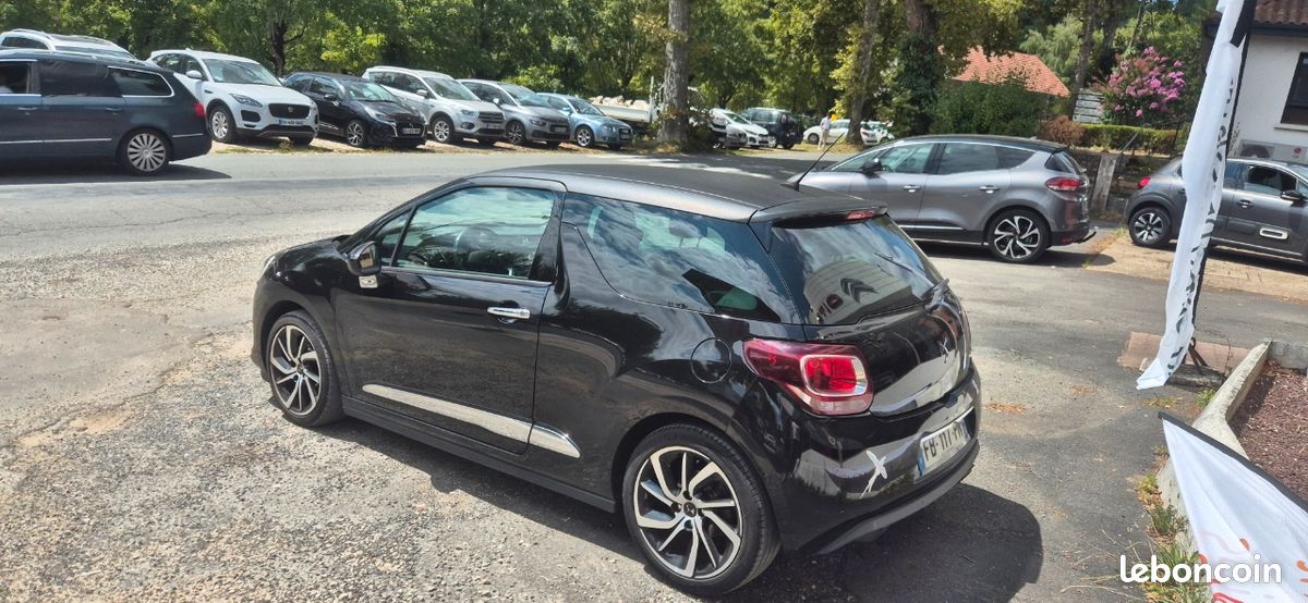 Ds3 1.2 Black lézard 130cv garantie et révise (image 5)