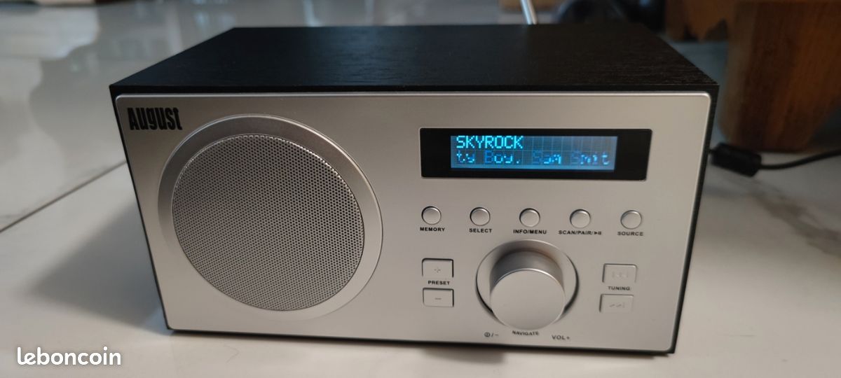 August MB420 DAB /FM Radio mit Bluetooth-Digitales Küchenradio mit Holzgehäuse mit RDS-Funktion 60 Presets Hifi Lautsprecher 5W - Radiowecker mit Sleeptimer Alarm Snooze - USB/Aux-In/Aux-Out