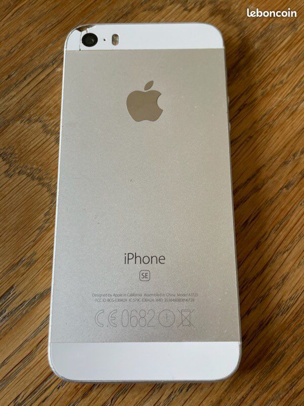IPhone SE 16g fonctionnel - écran cassé (image 2)