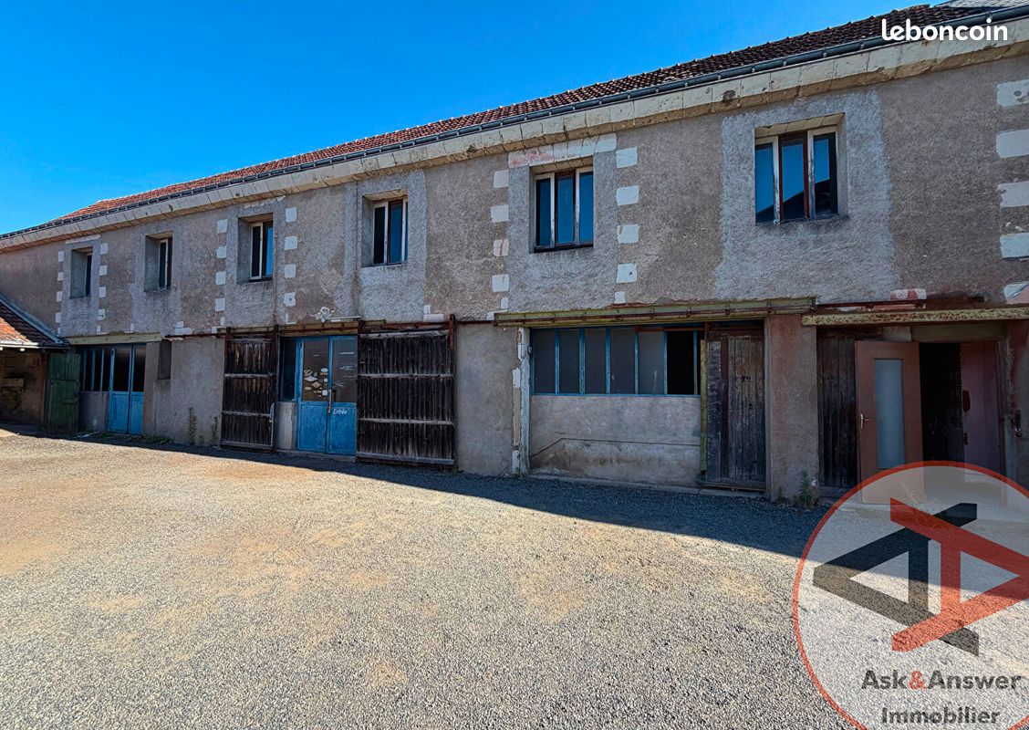 Maison 3 pièces 256 m² · à Tours · 256 m² · 279 800 €