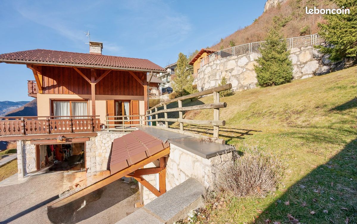 Maison 4 pièces 86 m² · à Salins-Fontaine · 86 m² · 200 000 €