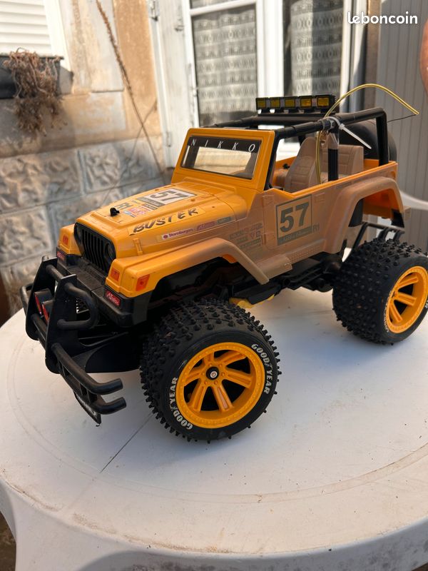 Voiture JEEP radio commandée (image 2)