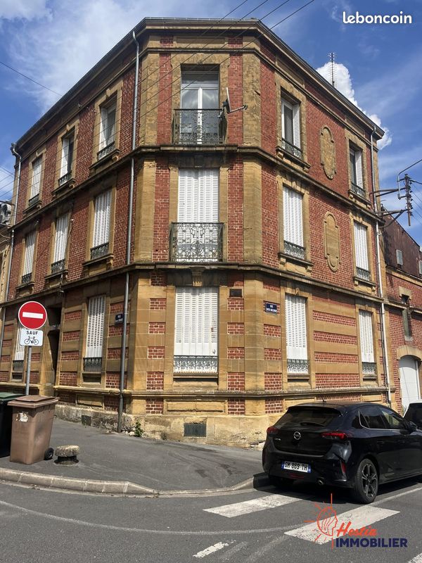 Immeuble 294 m² · à Charleville-Mézières · 294 m² · 257 000 €