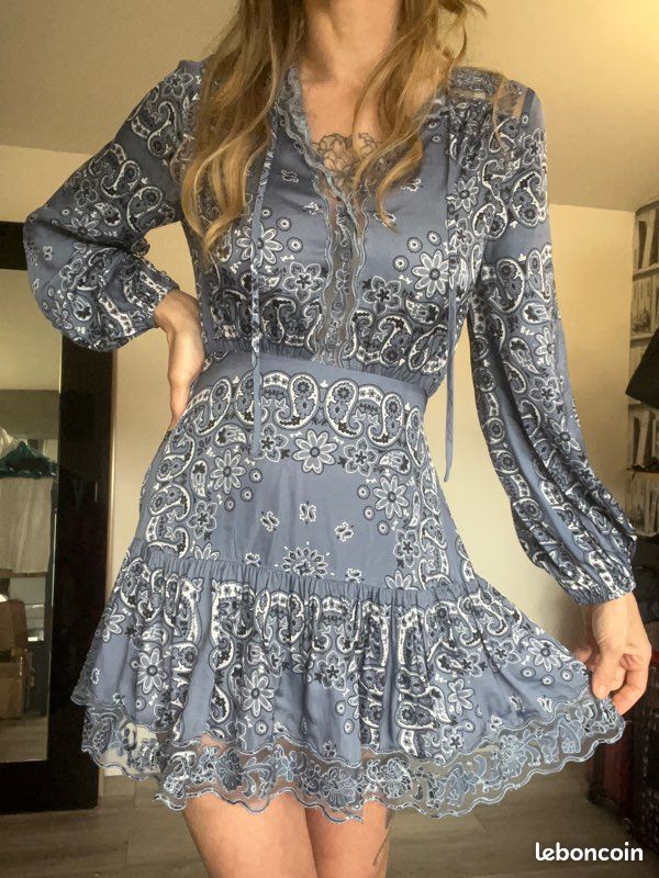 Robe Chemisier MAJE En Soie Grise, Taille 36, Longueur Genou - Occasion Très Bon état