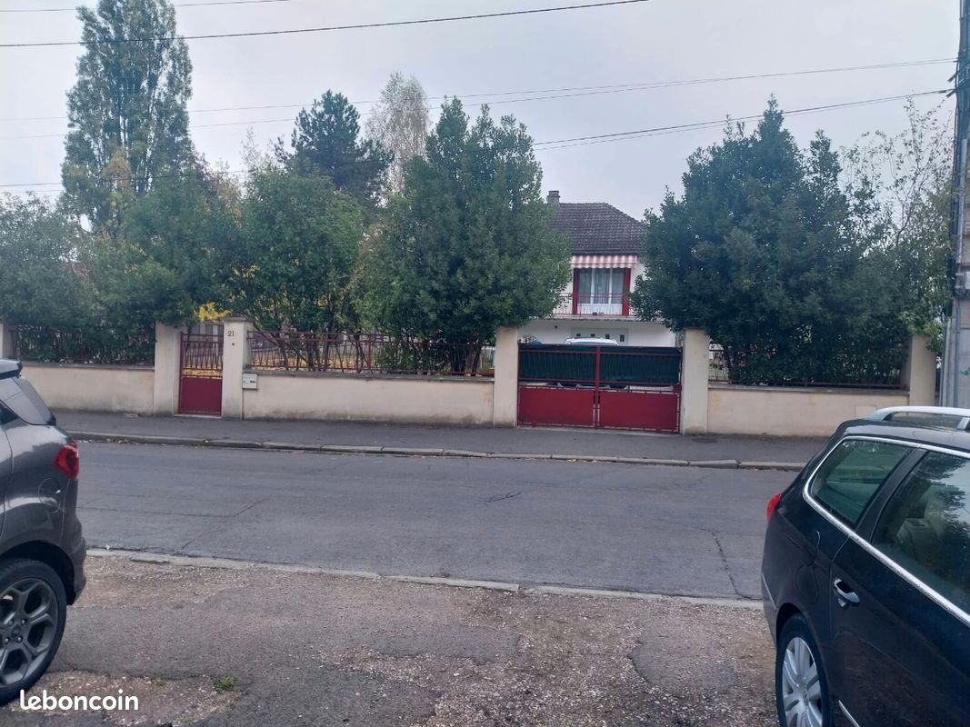 Maison 4 pièces 102 m² · à Sens · 102 m² · 2 062 000 €