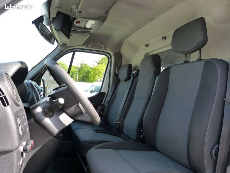 Renault MASTER III FG F3300 L2H2 2.3 DCI 145CH ENERGY GRAND CONFORT EURO6 (image 9)