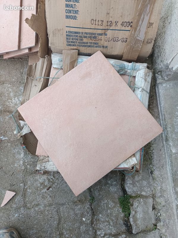 Carrelage rose (image 1)