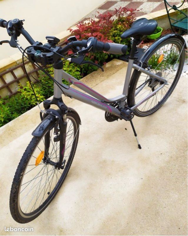 VTC Nakamura FIT 200 taille M Vélos