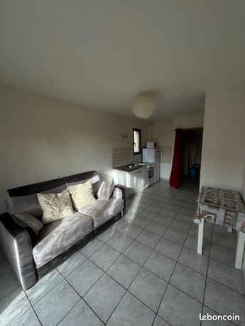 Studio a louer MONTFORT-SUR-MEU 35160
