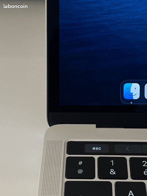 Macbook Pro Touchbar 16gb ram /512gb ssd (image 2)