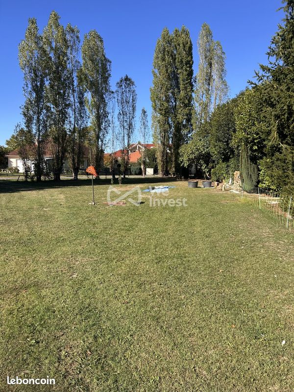 Terrain 979 m² · à Narcastet · 979 m² · 79 000 €