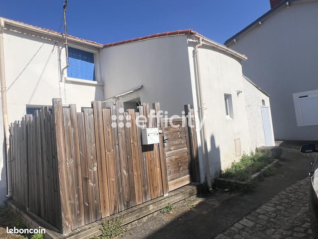 Maison 3 pièces 67 m² · à Nantes · 67 m² · 1 050 €