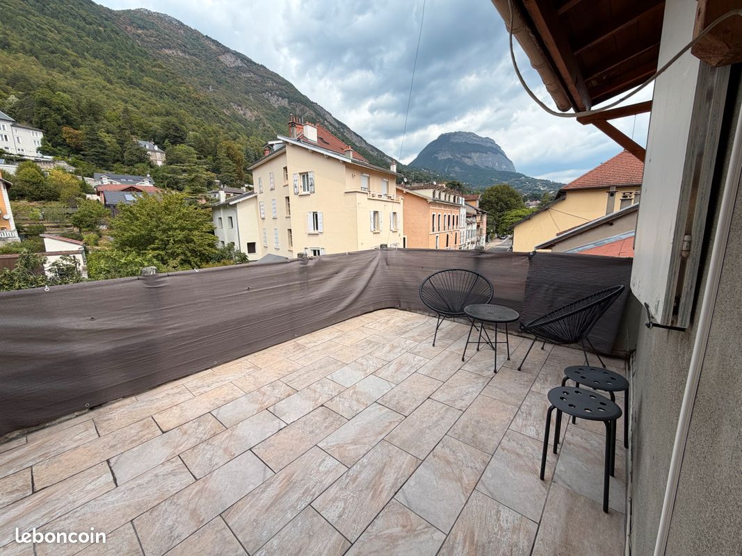 Appartement 2 pièces 23 m² · à La Tronche · 23 m² · 520 €/mois
