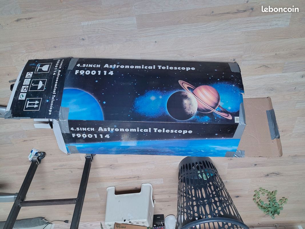 4.5 inch astronomical telescope F900114 (image 1)