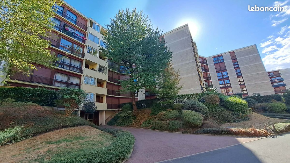 Appartement 2 pièces 53 m² · à Ris-Orangis · 53 m² · 108 000 €