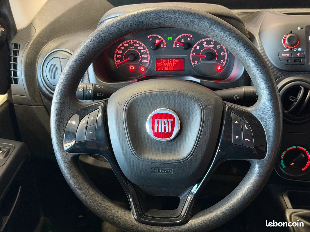 Fiat fiorino tole 1.3 16v multijet 80 class ii pack mp3 clim (image 15)
