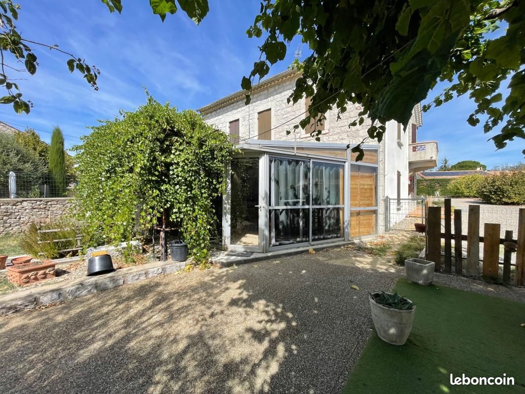 Maison 4 pièces 95 m² · à Ruoms · 95 m² · 265 000 €