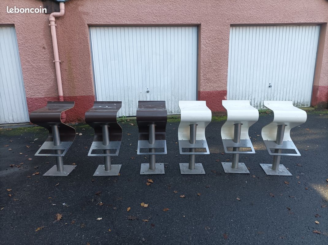 Chaises (image 1)
