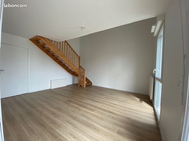 Appartement 4 pièces 78 m² · à Villeneuve-le-Roi · 78 m² · 1 397 €/mois