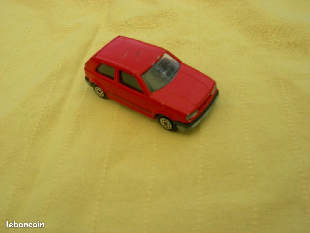 Voiture Golf Volkswagen majorette N°254 miniature (image 9)