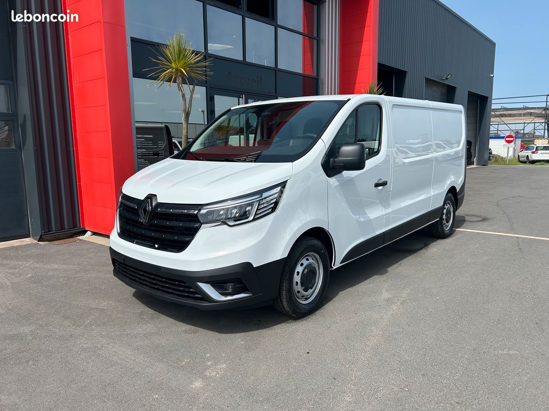 Renault Trafic Fg L2H1 3T 2.0 Blue dCi 150ch Advance 26330 HT / 31596 TTC (image 1)