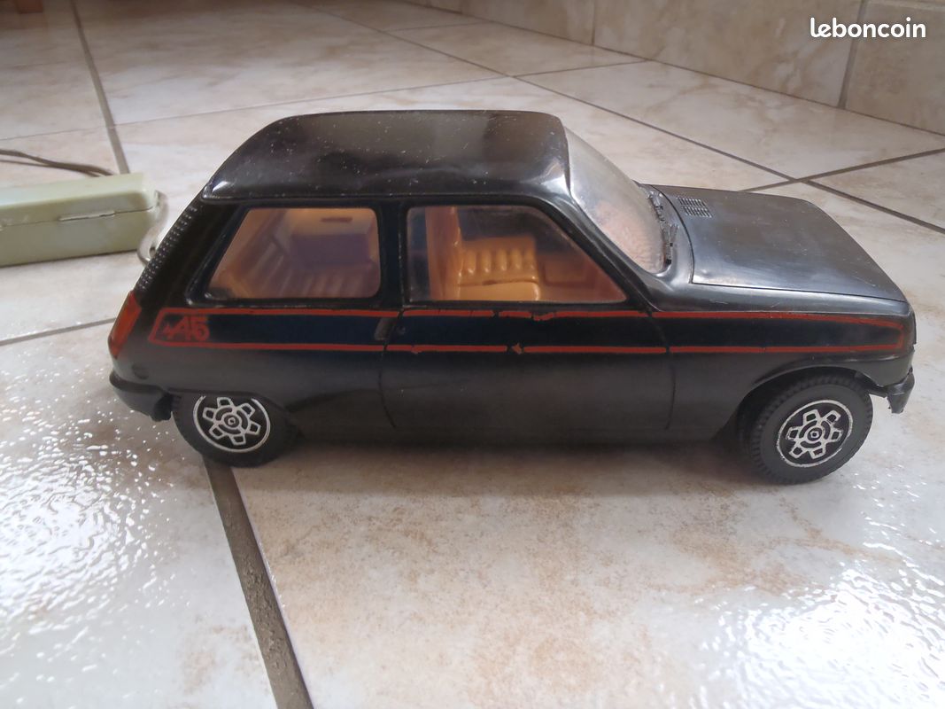 Jouet Mont-Blanc - Renault 5 Alpine Filoguidée - Blanche Occasion